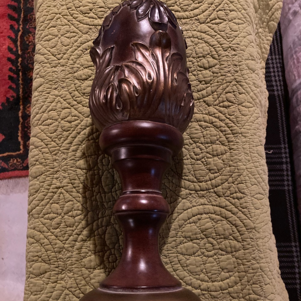 Acorn decorative item. Dark Merlot and gold in colour 14” high Classy design